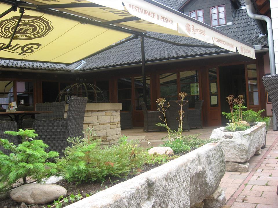 Penzion U Pesiku Červený Kostelec Extérieur photo
